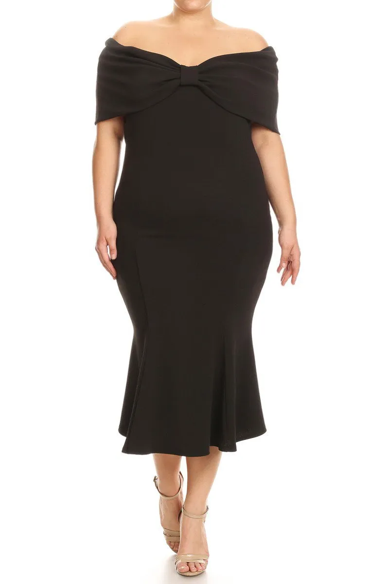 Plus Size Bow Detailed Mermaid Silhouette Dress