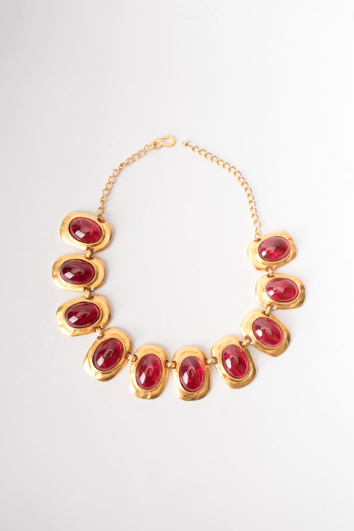 Polished Glass Cabochon Collar