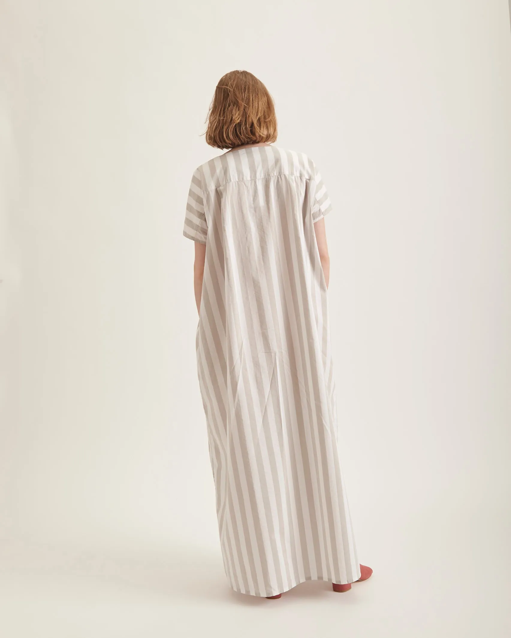 Racel maxi-dress in white stripe