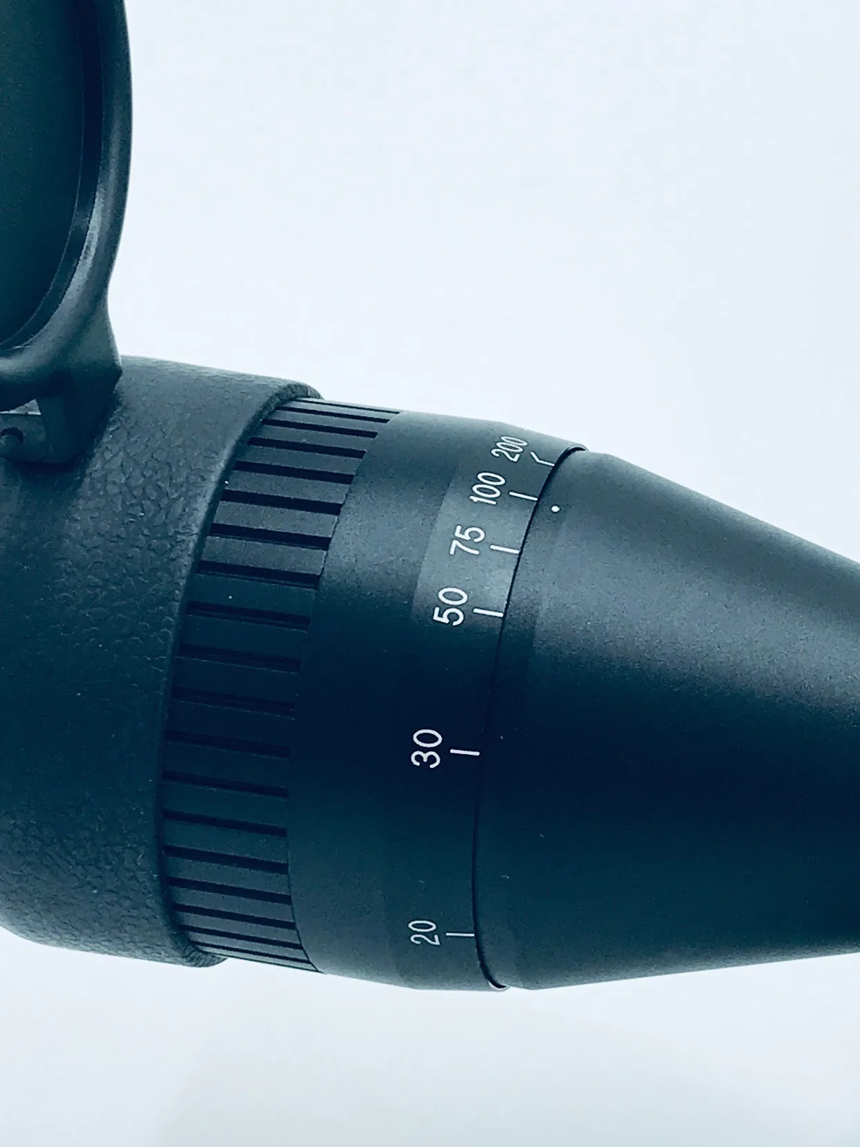 Richter Optik 3-9x50 AOE - QO9 Mil Dot Dynamic Zoom Airgun Scope - Illuminated