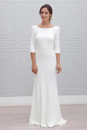 Sheath Bateau Backless 3/4 Sleeves Sweep Train Beach Wedding Dress OHD054