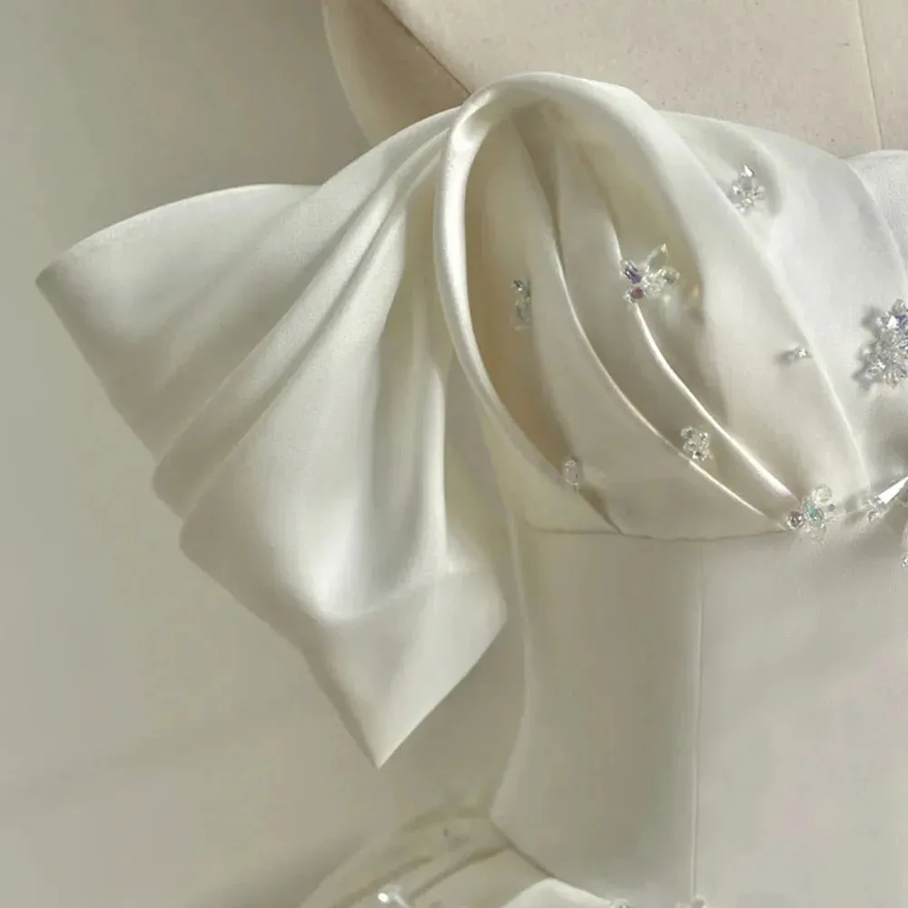 Short Sleeve Pleat Sparkly Crystal Satin Ball Gown Wedding Dresses