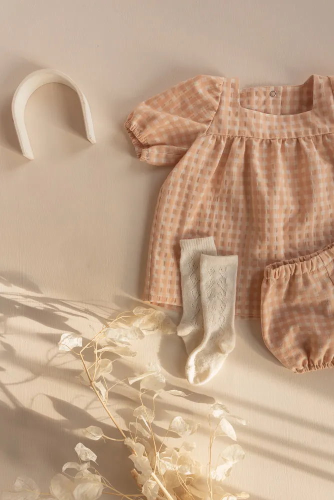 Short-Sleeved Puffy Blouse - Gingham Peach