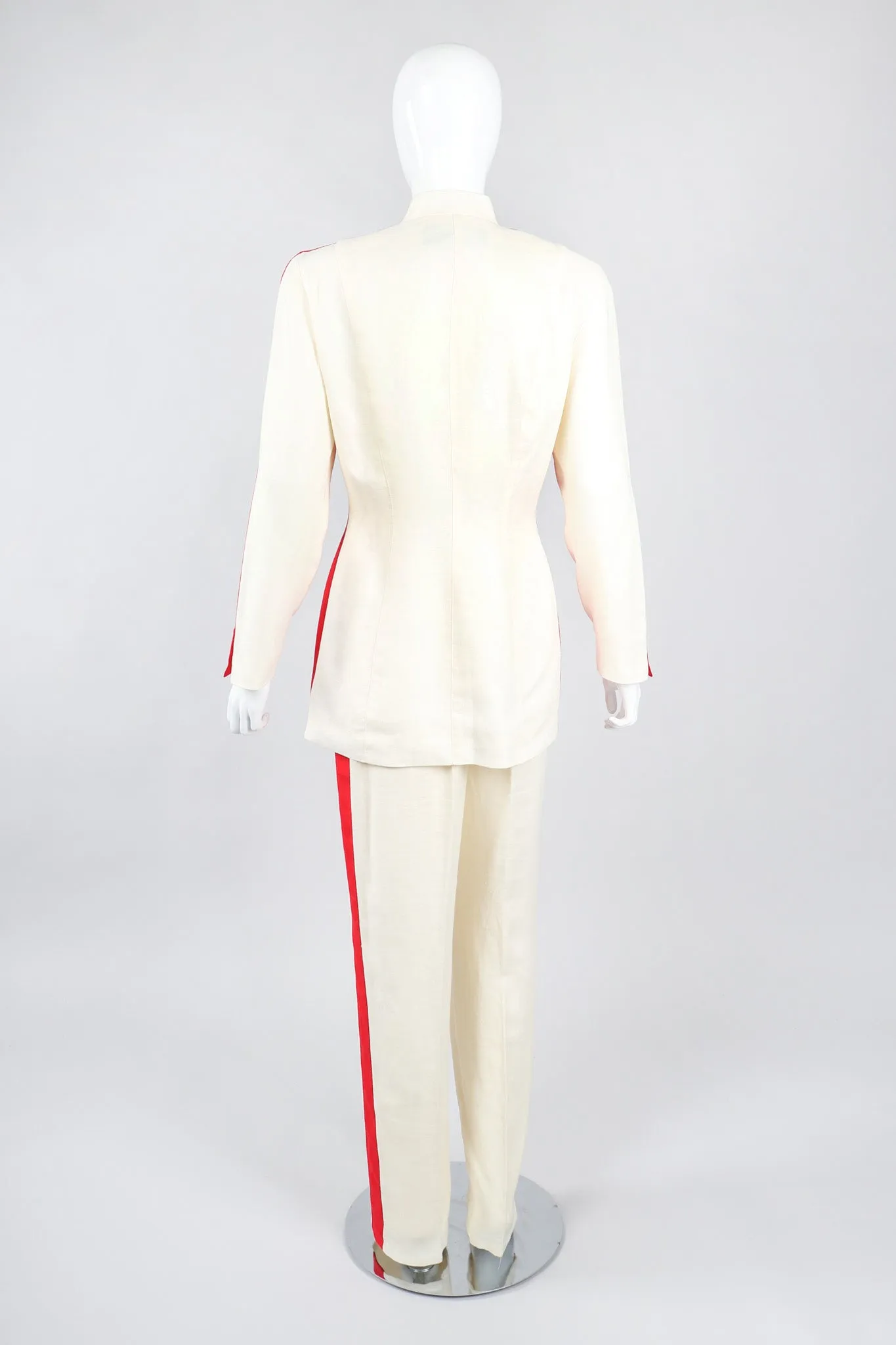 Showman Jacket & Pant Suit
