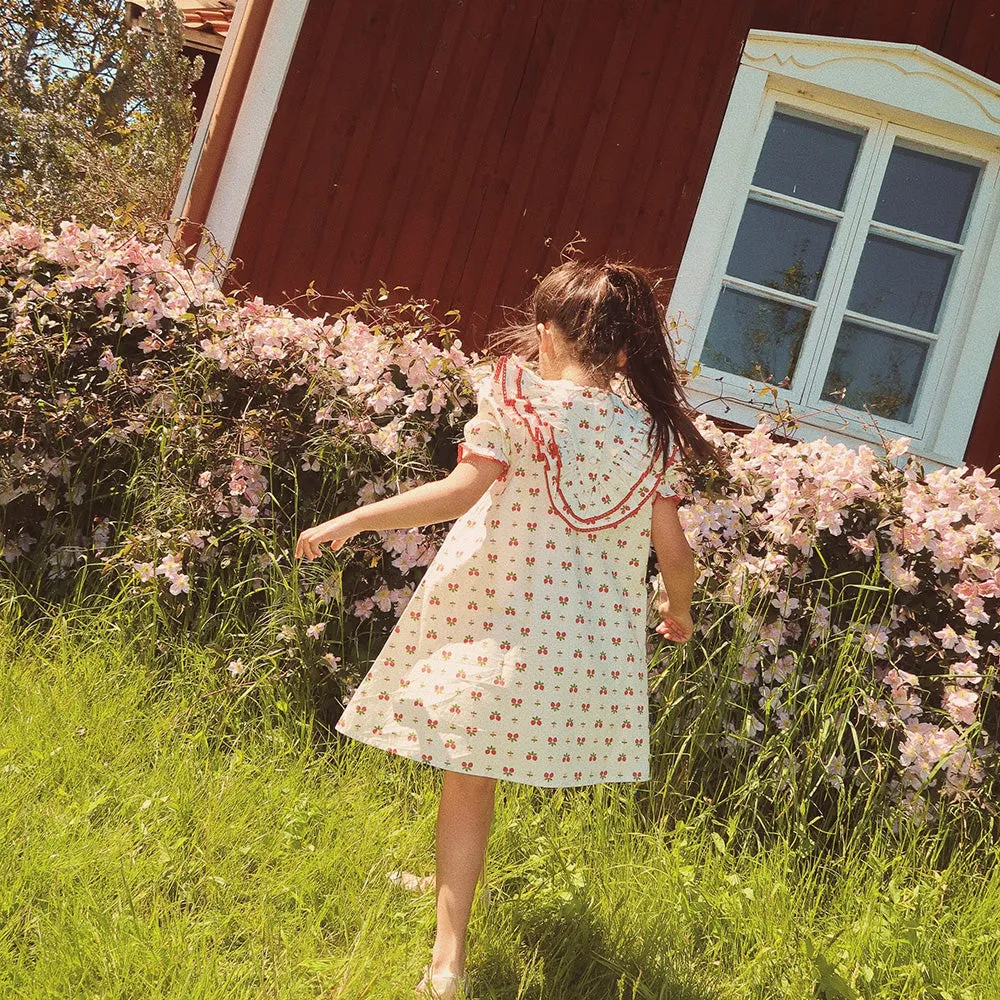 Sofia Dress | Soft White Berry