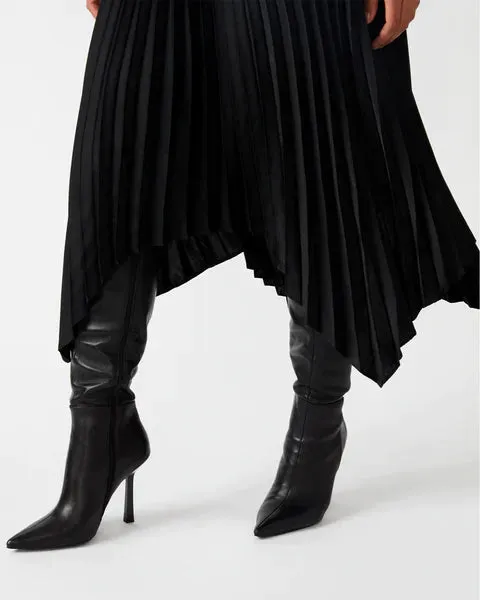 The Donna Dress by Steve Madden - Black