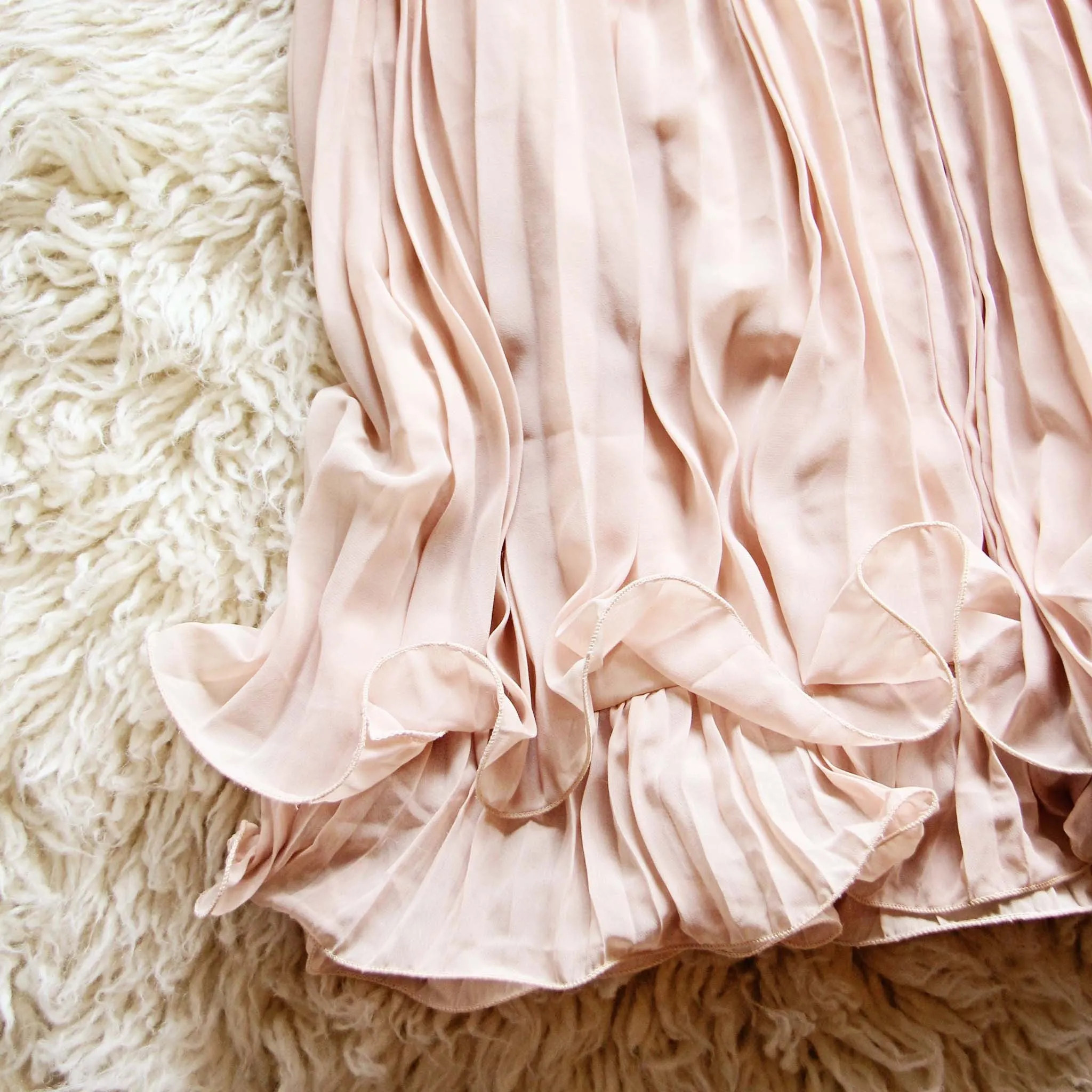 The Hallie Dress in Blush (wholesale)