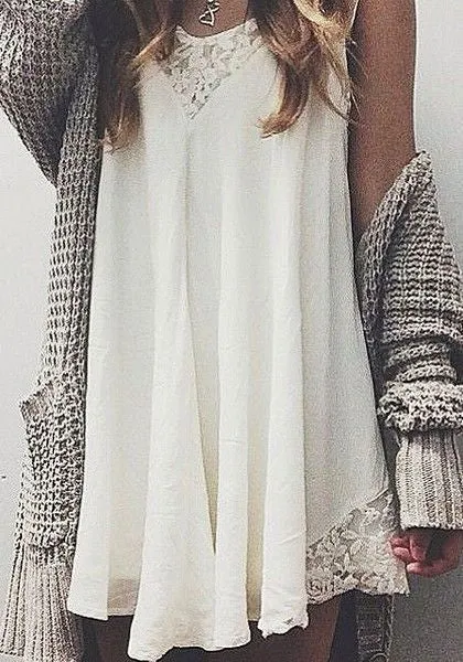 The Linden Layering Tunic in Snow