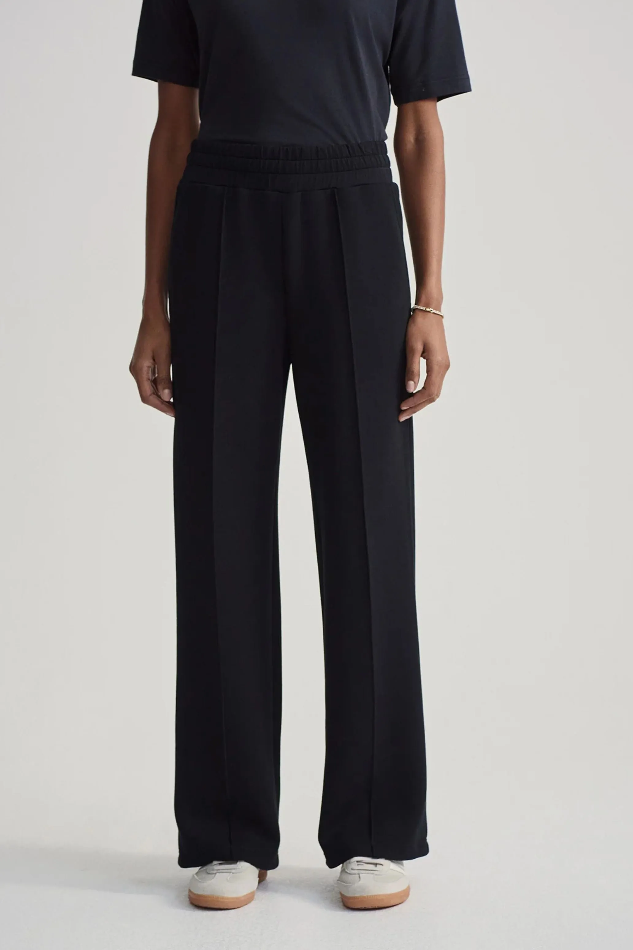 The Wide Leg Pant 30