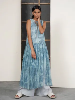 Urvashi Kaur   I   Eta Dress