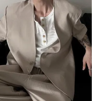 V-neck Cotton and Linen Short-sleeved Suit