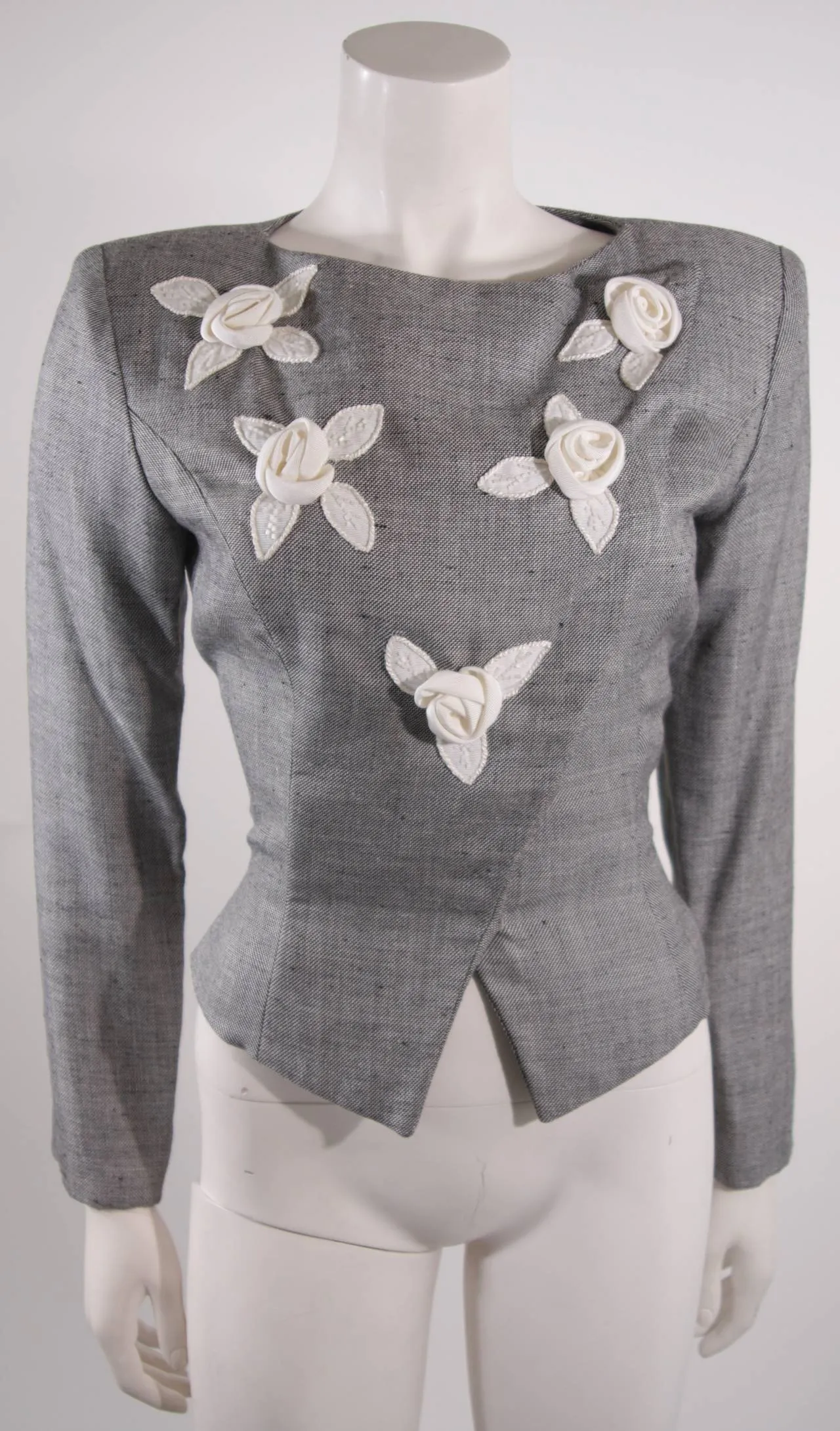 VICKY TIEL Linen and Wool 2 pc Jacket and Skirt Suit