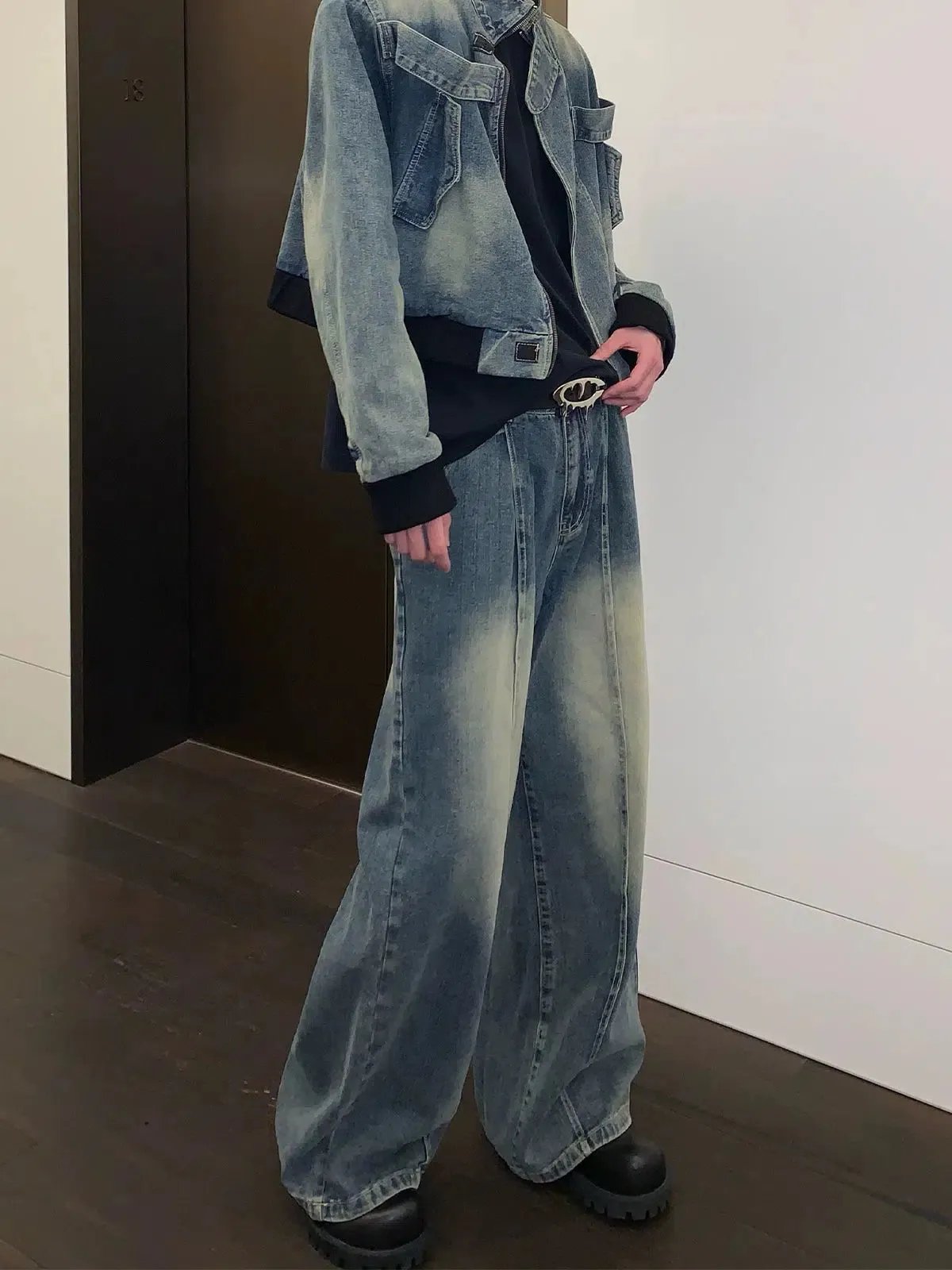 Washed Distressed Wide-Leg Jeans
