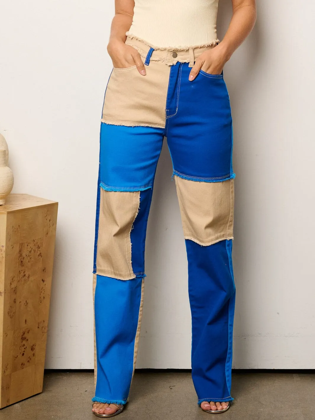 WOMEN'S BUTTON CLOSURE COLORBLOCK DENIM PANTS