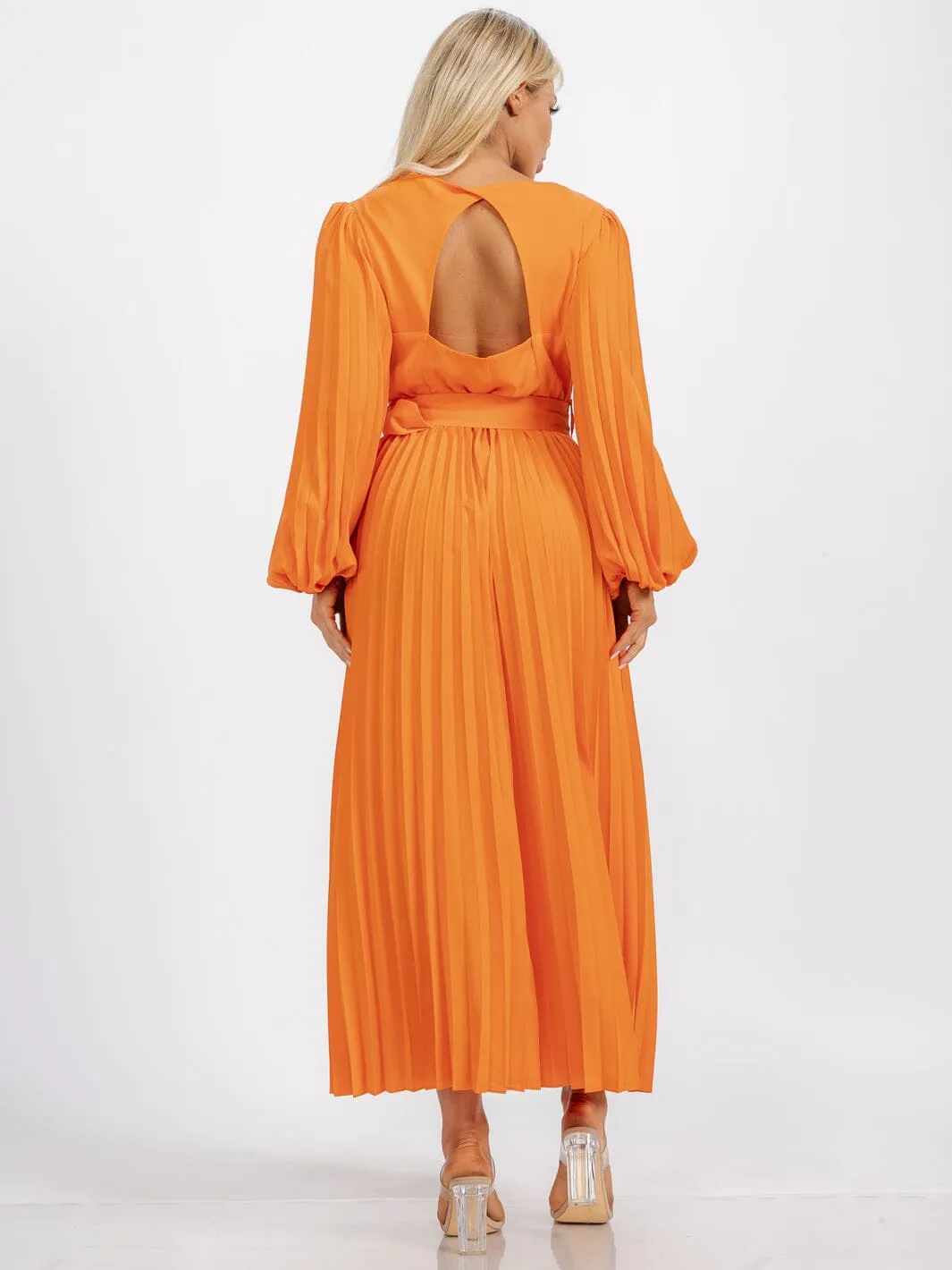 WOMEN'S LONG SLEEVE OPEN BACK SURPLICE BELTED PLEATED MAXI DRESS